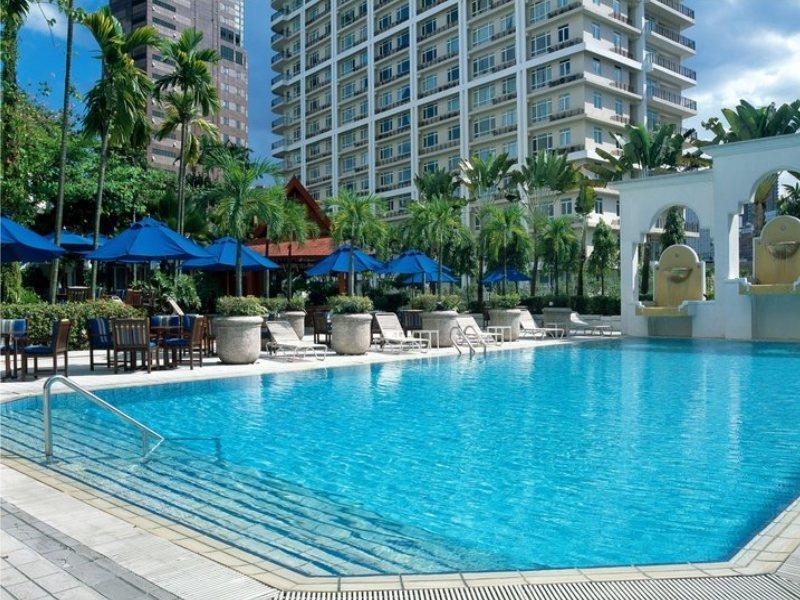 Hotel Istana Kuala Lumpur City Centre Exterior foto The swimming pool at the Shangri-La Hotel, Kuala Lumpur