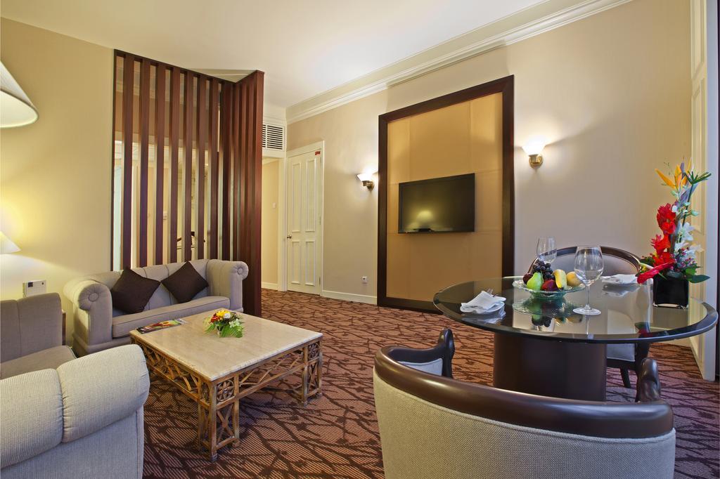 Hotel Istana Kuala Lumpur City Centre Exterior foto A suite at the hotel